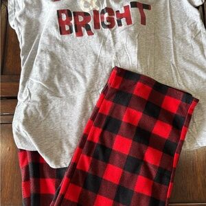 NWOT Wondershop Gray Black Red Plaid 2 Pc Christmas Pajamas Fleece Merry Bright
